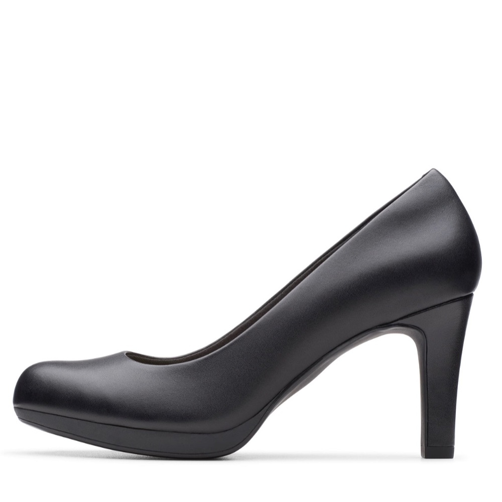 Clarks Women's Adriel Viola Dress Pump 7.5 Wide Black Leather
